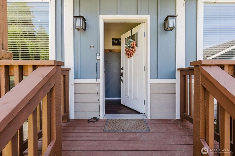 3rd image of 5709 NE Woodburn Road