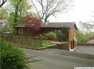 42 Hill Rd, Atlantic Highlands, NJ 07716