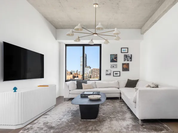 196 Orchard Street image 2 of 21