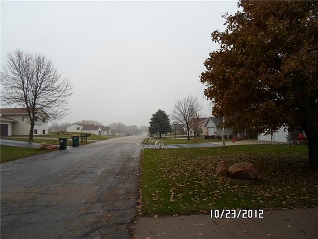 2nd image of 30 5th Ave SE