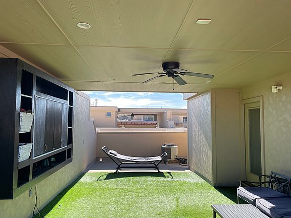 2nd image of 101 Decker Dr #605