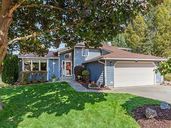 3rd image of 4203 E 43rd Ave