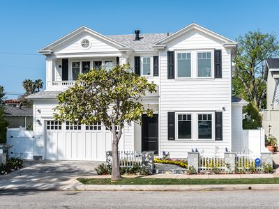 757 Hartzell St, Pacific Palisades, CA, 90272