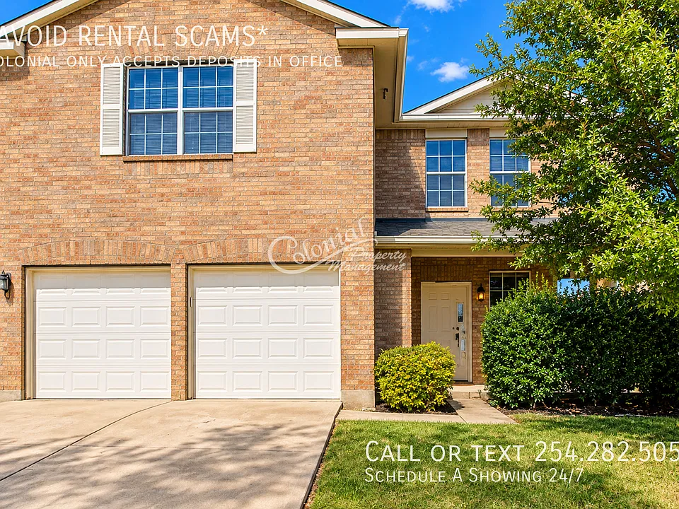 413 E Gemini Ln