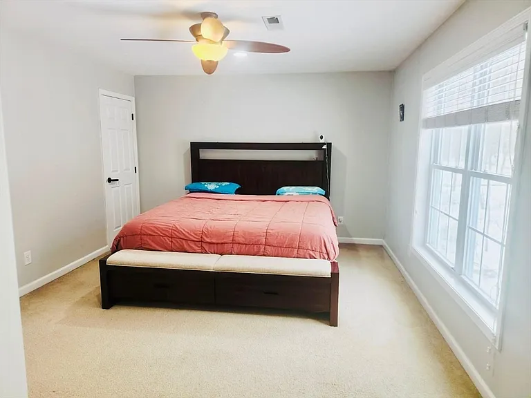 294 Hayden Rowe St #294 — Photo 13