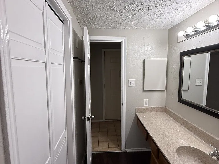 9601 Forest Ln #516 — Photo 16