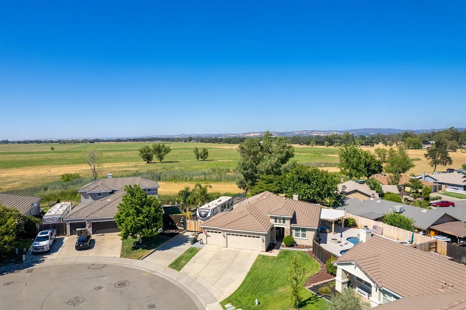 373 Ashwood Way photo 1