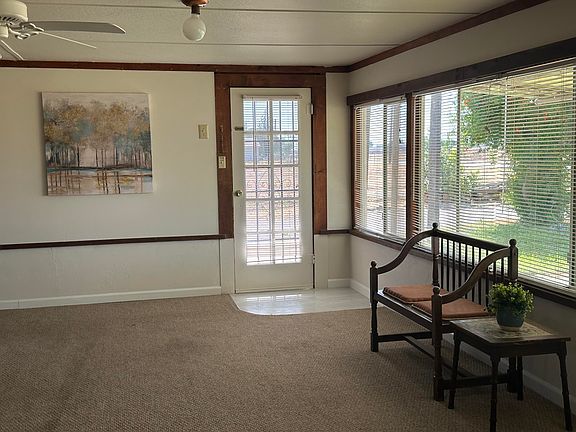 3rd image of 1240 E K Avenue