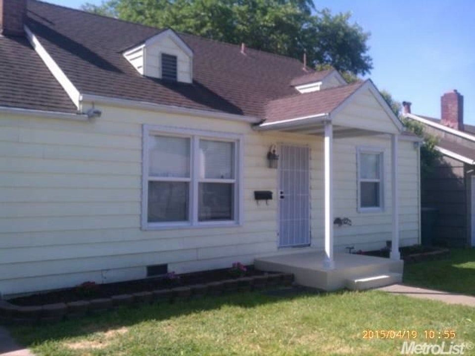 1st image of 2052 W Country Club Blvd