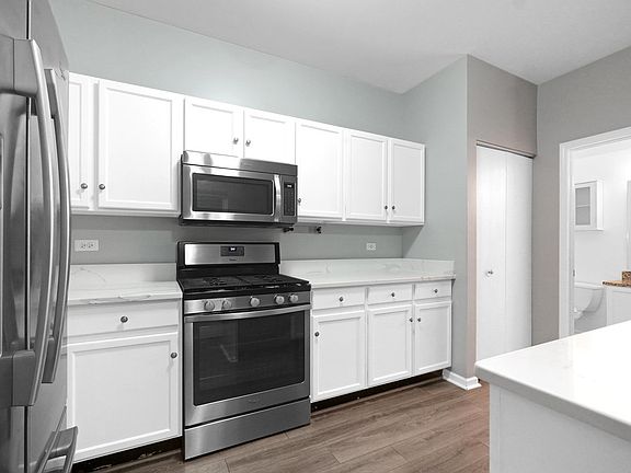 5th image of 2356 Woodhill Ct