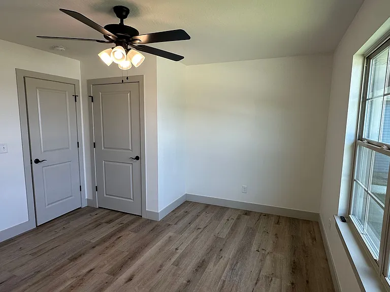 165 Mesa Dr — Photo 54