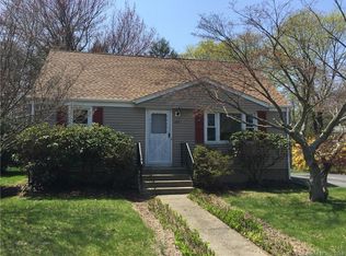 372 Plains Rd, Milford, CT 06461