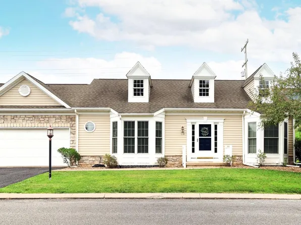 164 Independence Ave, State College, PA 16801