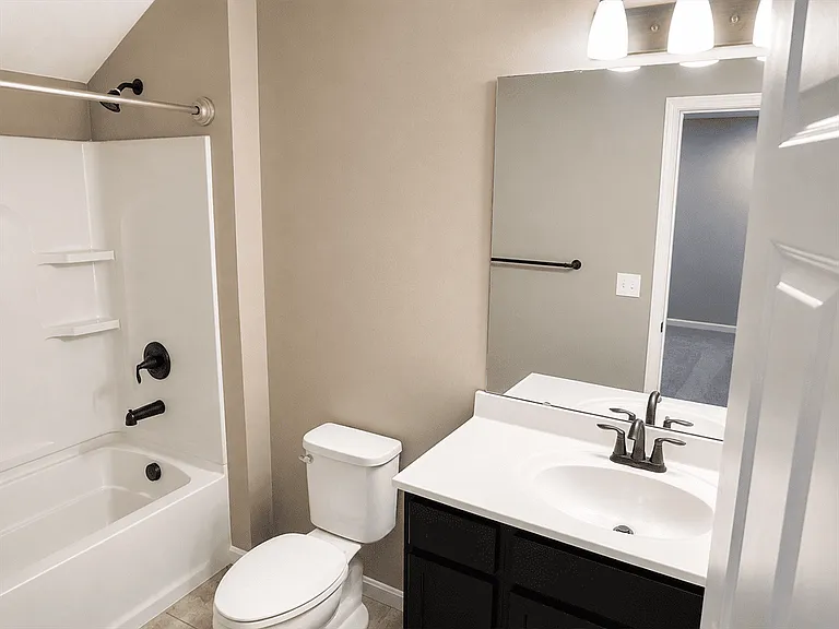 1691 Glade Valley Dr — Photo 10