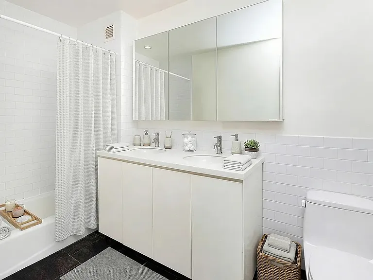 90 William St #4G — Photo 6