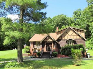 204 Browns Hill Rd, Valencia, PA 16059