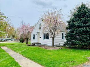 1311 Hickory St, Fremont, OH 43420