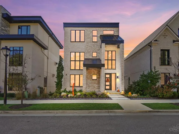 2939 Walworth Ave, Cincinnati, OH 45226