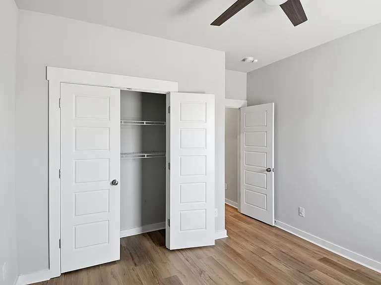 281 Casper Dr — Photo 17
