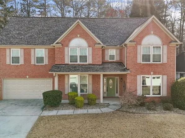 675 Timber Ives Dr, Dacula, GA 30019