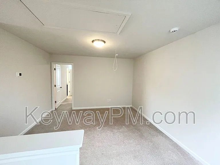 4136 Thimbleberry Dr — Photo 10