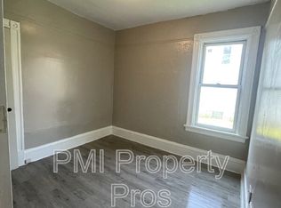 2619 N 23rd St, Milwaukee, WI 53206