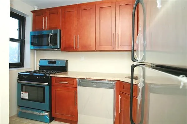 Sold by Time Equities, Inc. | media 9