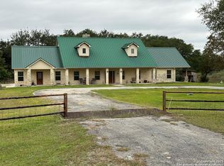11250 Fm 2441, Goliad, TX 77963
