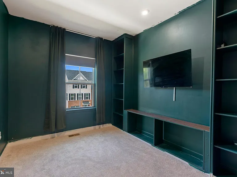 7903 Tanbridge Ln — Photo 28