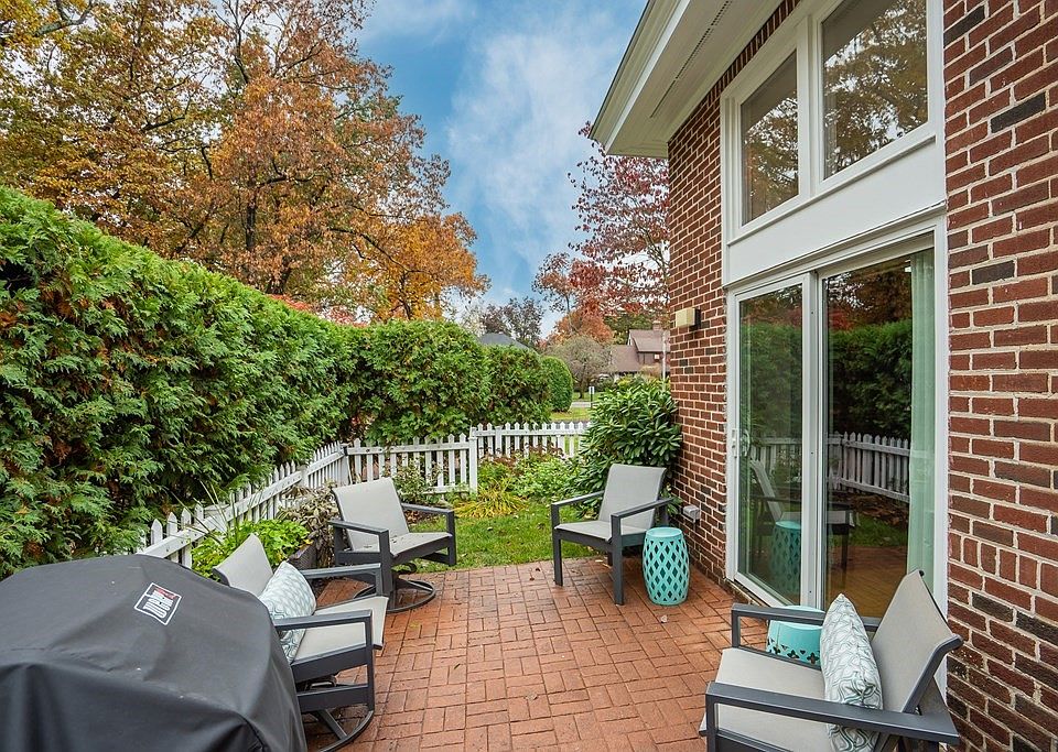 Converse Place Condominiums 165 Converse St Longmeadow MA Zillow