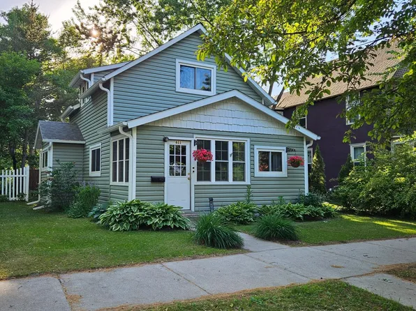 611 N 5th St, Brainerd, MN 56401