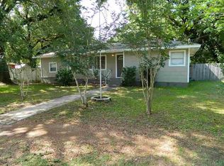 212 Charleston Dr, Pensacola, FL 32534