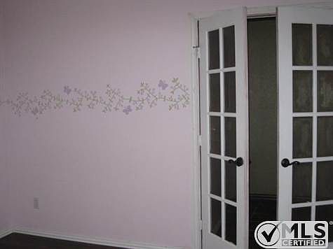 2nd image of 5605 Castleroy Ln