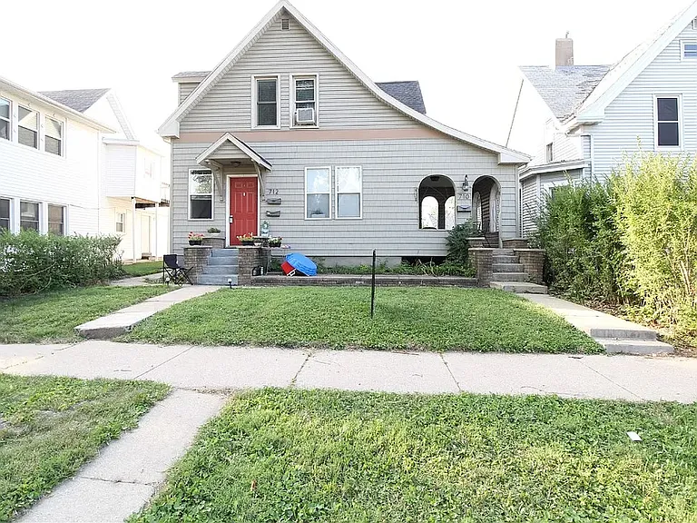 710 2nd Ave SW #A — Photo 9