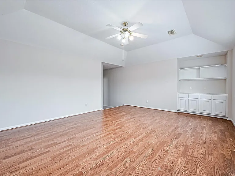 5547 Cranston Ct — Photo 21