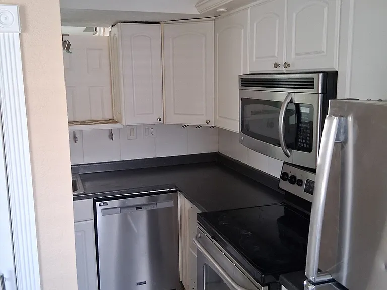 55 Needle Blvd #54 — Photo 4