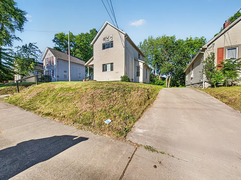 511 Brown St — Photo 5