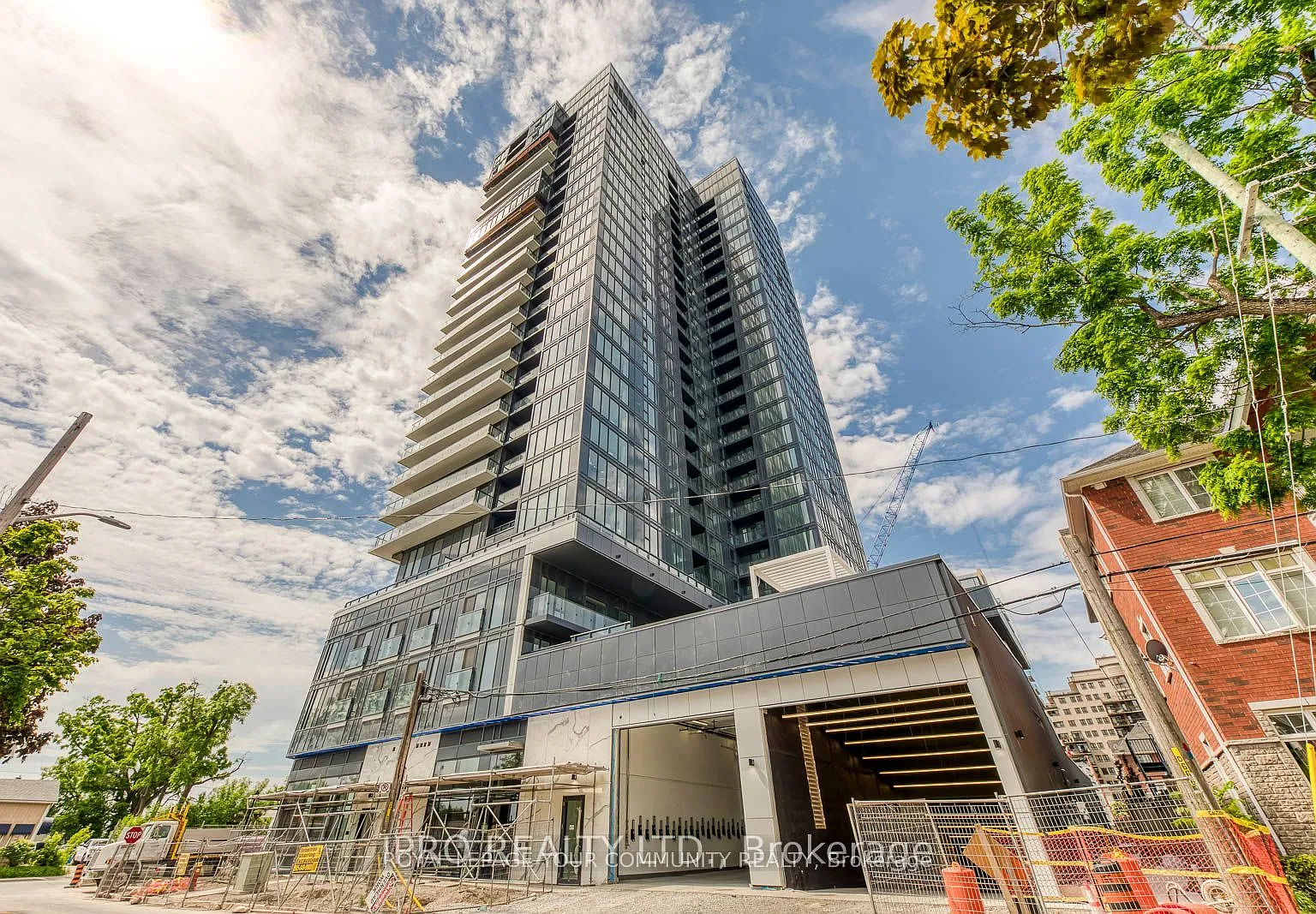 1 bed, $2,350 — Photo 2