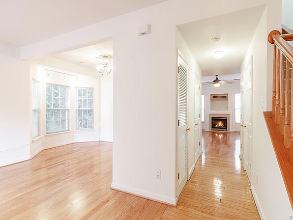 3rd image of 9000 Silverbush Dr #9000