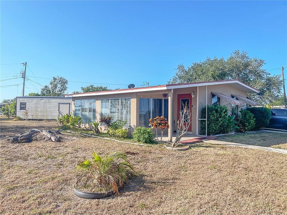 1st image of 21027 GLADIS AVENUE