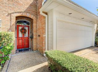 4808 Post Oak Timber Dr, Houston, TX 77056
