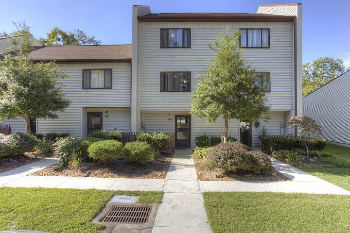 1st image of 57 Wilshire Heights Dr #57