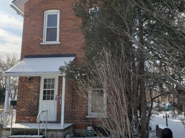 136 Railroad St, Tiffin, OH 44883