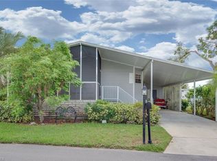 12563 Coconut Dr, Fort Myers, FL 33908