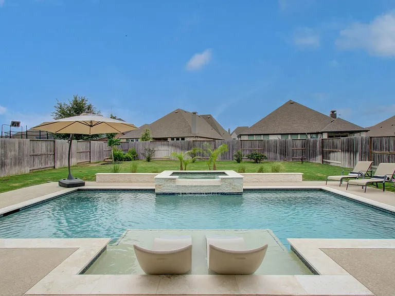 7111 Pondhawk Dr — Photo 30