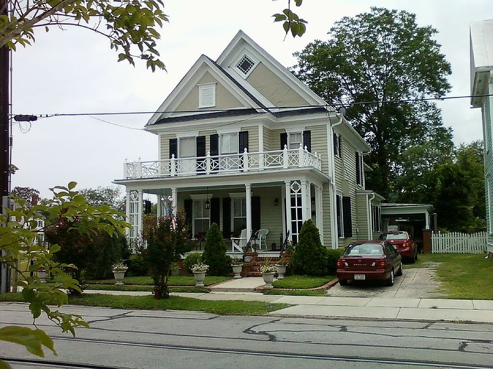 House front view 