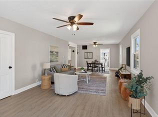 14 Alpine St, Newport News, VA 23606