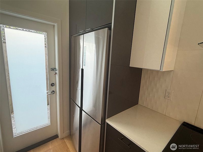 5th image of 6317 34th Avenue