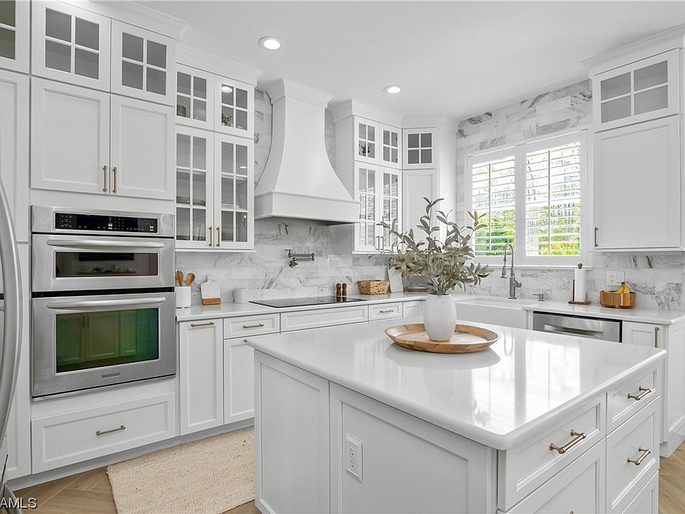 1st image of 11104 Sparkleberry Dr