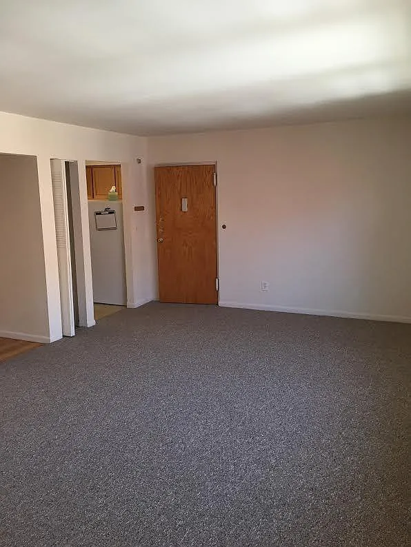 1 bed, $1,895 — Photo 2